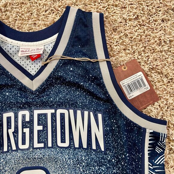 Mitchell & Ness Swingman Allen Iverson Georgetown Hoyas 1995/96 Jersey, Size M - Picture 5 of 9